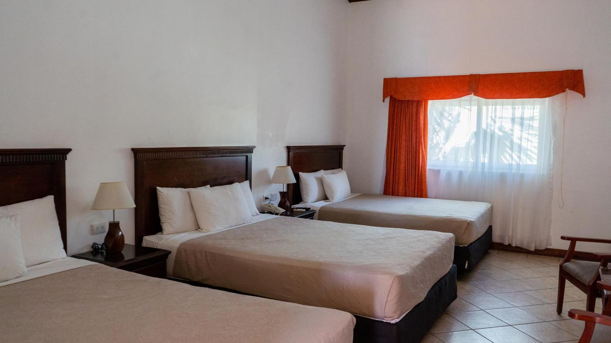 Hotel Cayman Suites Monterrico Exteriör bild