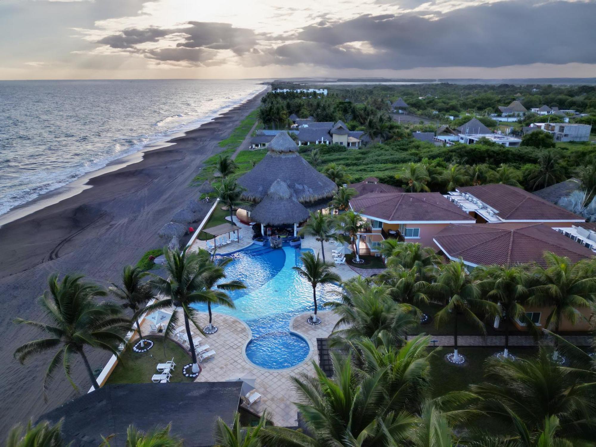 Hotel Cayman Suites Monterrico Exteriör bild
