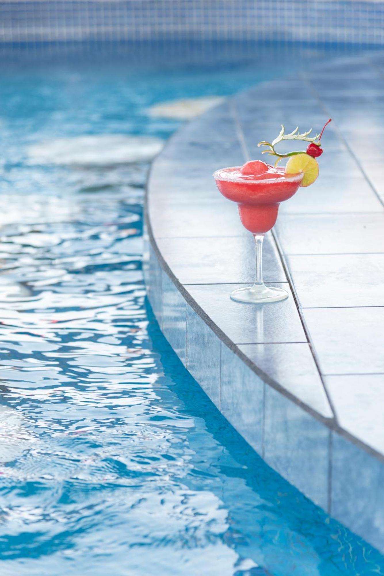 Hotel Cayman Suites Monterrico Exteriör bild